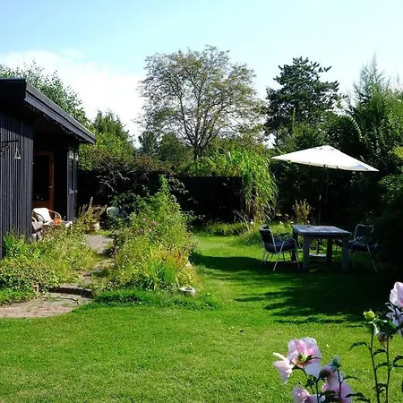 Cozy Summer With Orangery Close To Heatherhill And Holiday home