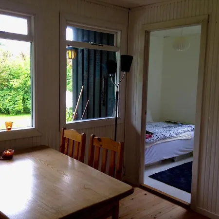 Cozy Summer With Orangery Close To Heatherhill And Holiday home *