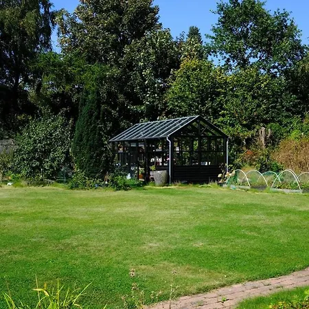 Cozy Summer With Orangery Close To Heatherhill And Vejby