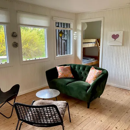 Cozy Summer With Orangery Close To Heatherhill And * Vejby