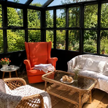 Cozy Summer With Orangery Close To Heatherhill And *