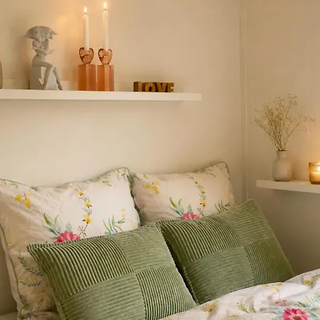 Cozy Summer With Orangery Close To Heatherhill And Vejby