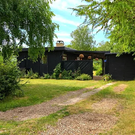 Cozy Summer With Orangery Close To Heatherhill And Feriehus Vejby