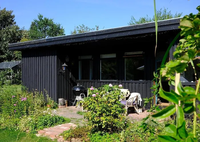 Feriehus Cozy Summer With Orangery Close To Heatherhill And