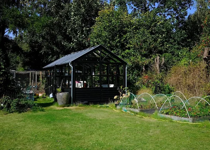 Cozy Summer With Orangery Close To Heatherhill And * Vejby