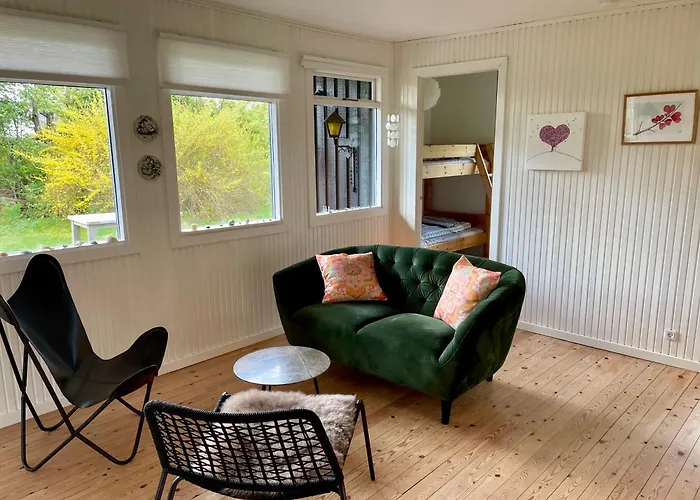 Cozy Summer With Orangery Close To Heatherhill And * Vejby